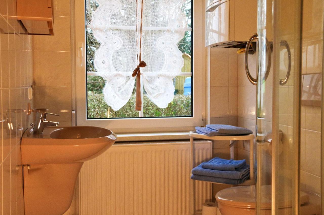 Ferienhaus In Ostseebad Kühlungsborn エクステリア 写真